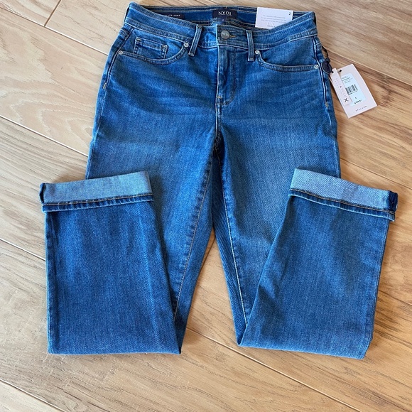 NYDJ Denim - NYDJ women’s jeans, Marilyn Ankle 2” Clean Cuff, size 2 NWT!
